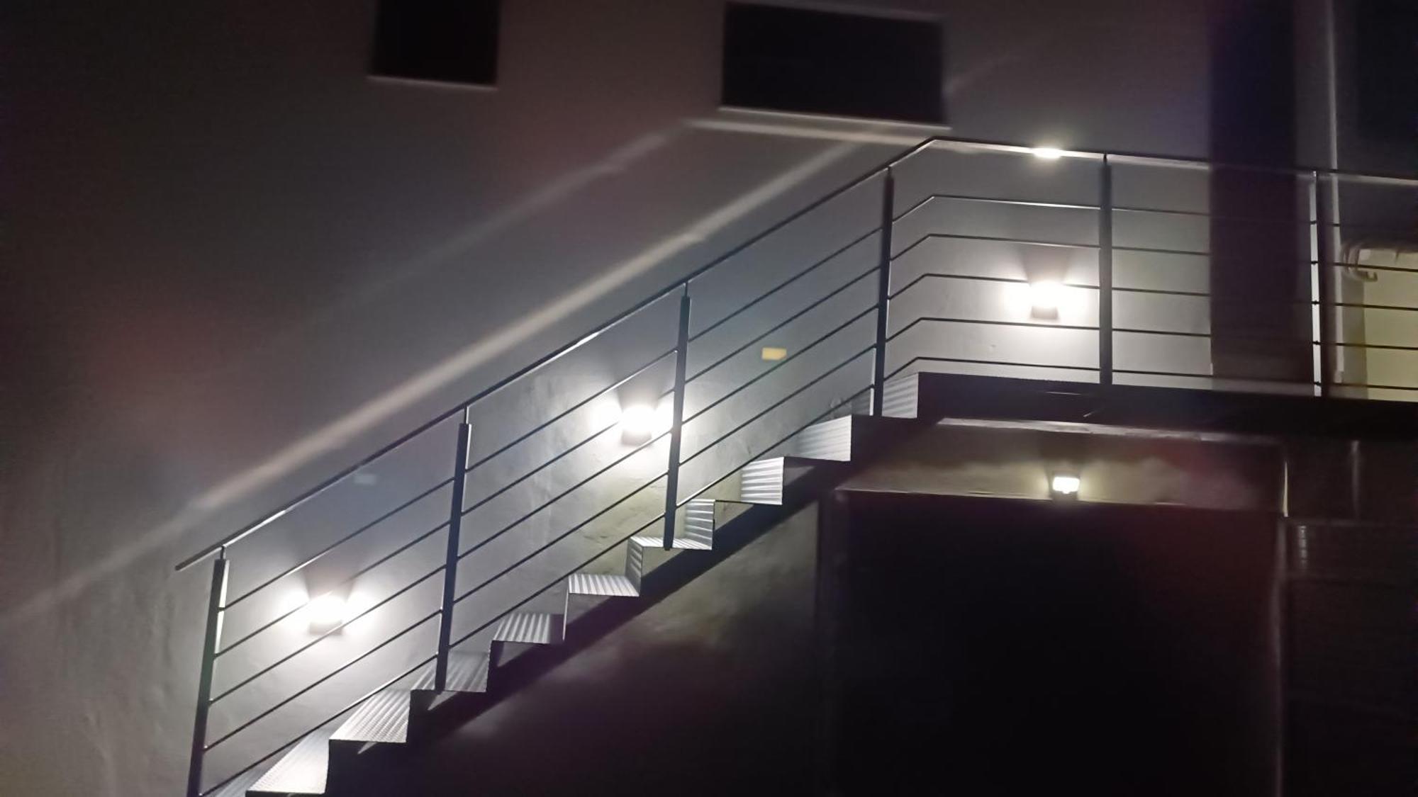La Cambreta Apartment เปเดรเกร์ ภายนอก รูปภาพ